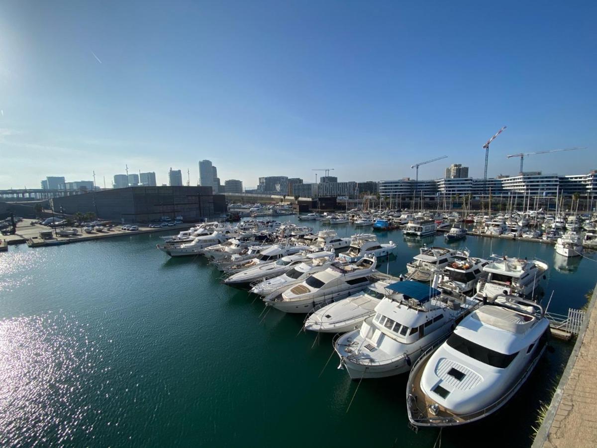 Barco Muy Romantico Con Parking! Sant Adria de Besos Dış mekan fotoğraf